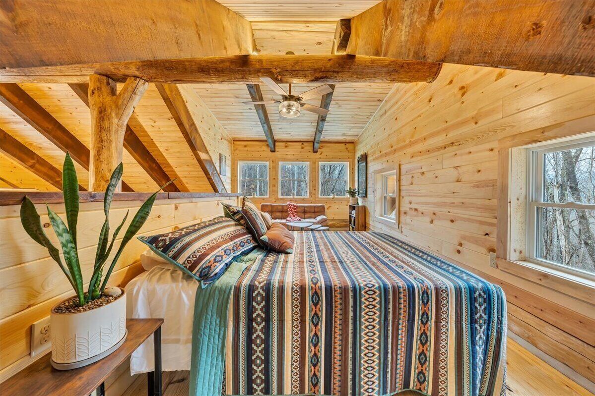 2 多间卧室、WiFi、床单