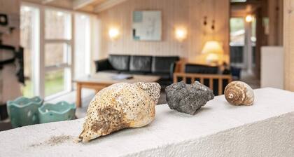 6 Person Holiday Home in Jerup