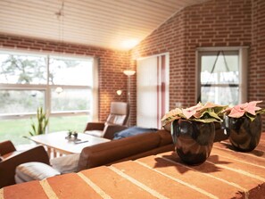 House | Interior - 6 Person Holiday Home in Blavand (Blavand)