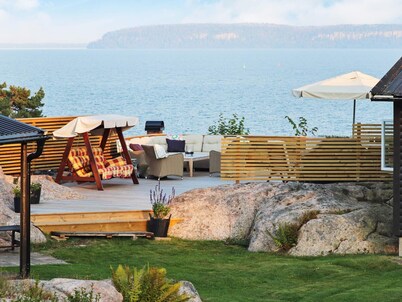 9 Person Holiday Home in Frandefors-by Traum