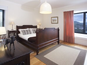 Premium-Doppelzimmer, 1 Schlafzimmer, Nichtraucher, Flussblick | Allergikerbettwaren, Zimmersafe, Verdunkelungsvorhänge, kostenloses WLAN