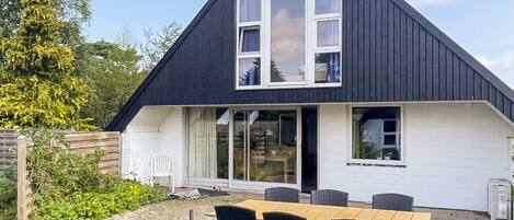 House | Exterior