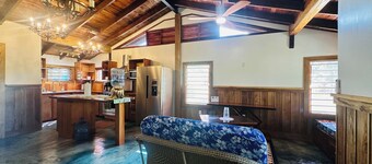 Wildlife Retreat | AC | WiFi | Kitchen | Parking