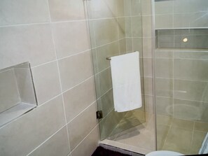 Handtücher, Toilettenpapier