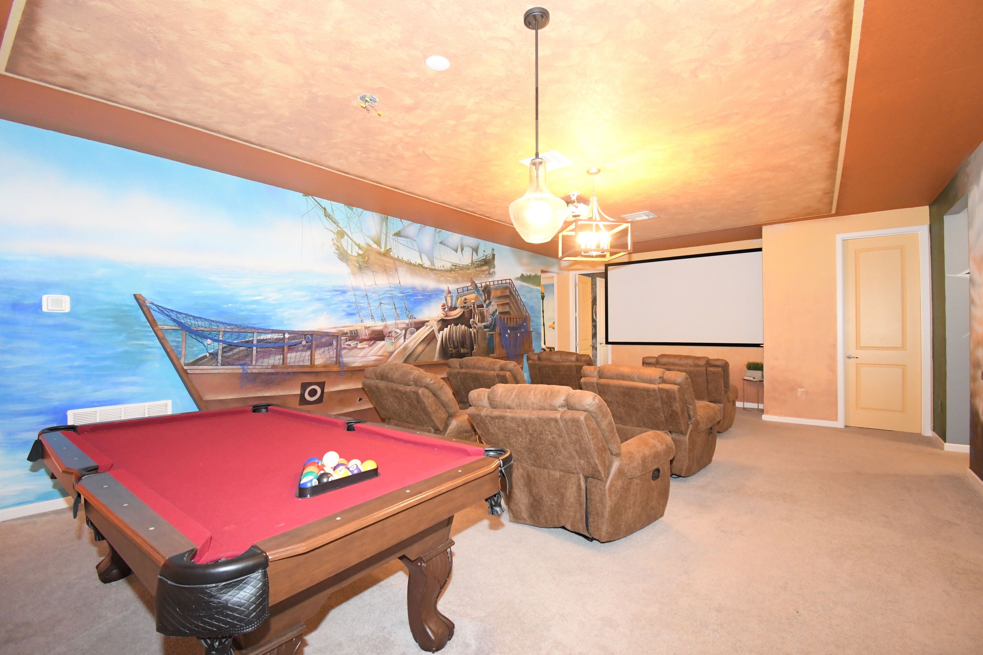 🌴 Luxury 15 BR/17BA Villa / Sleep 40