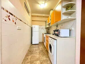 Microwave - Koghbatsi’s Suite (Yerevan)