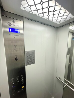 Interior - Koghbatsi’s Suite (Yerevan)