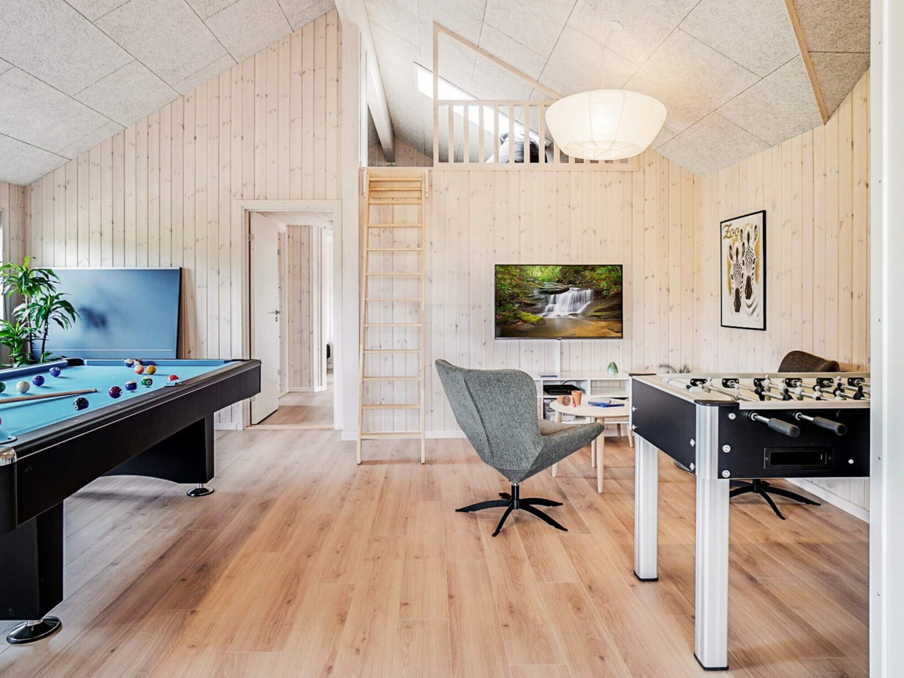 House | Games room