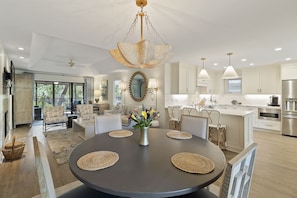Interior - Updated Kiawah Home Close to Beach + Night Heron Park (Kiawah Island)