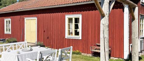 House | Exterior