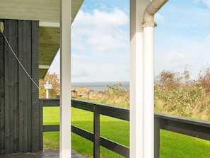 الإطلالة من المنشأة