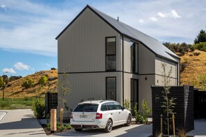 Exterior - Remarkables View, 1BDR, Wi-Fi (Jacks Point)