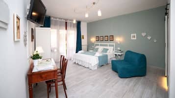 1 habitación, escritorio, wifi gratis y ropa de cama