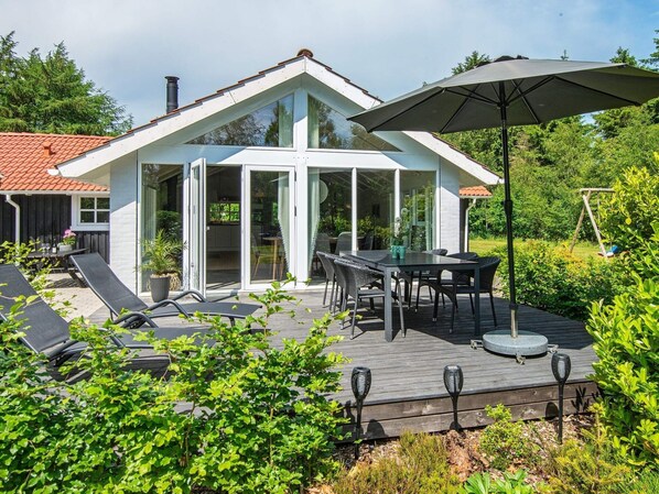 House | Dining