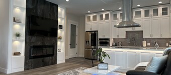 New Modern Home in Bellevue
