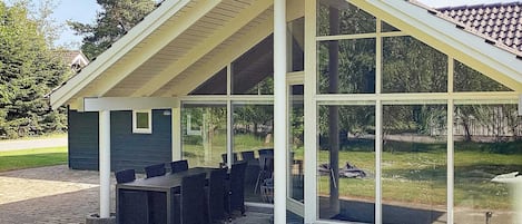 Hus | Udendørs spisemuligheder