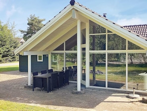House | Outdoor dining - 4 Star Holiday Home in Vaeggerlose (Vaeggerlose)