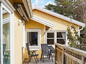 Dining - 4 Star Holiday Home in Stromstad (Stromstad)