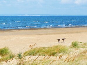 House | Water view - 5 Person Holiday Home in Mellbystrand (Mellbystrand)