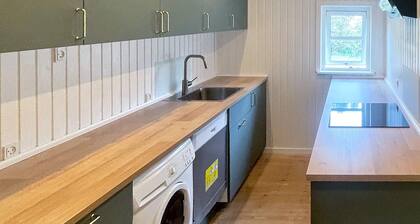 6 Person Holiday Home in Hals