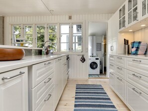 House | Private kitchen