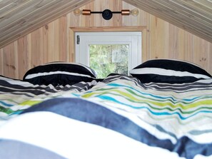 Casa | 2 habitaciones y muebles diferentes