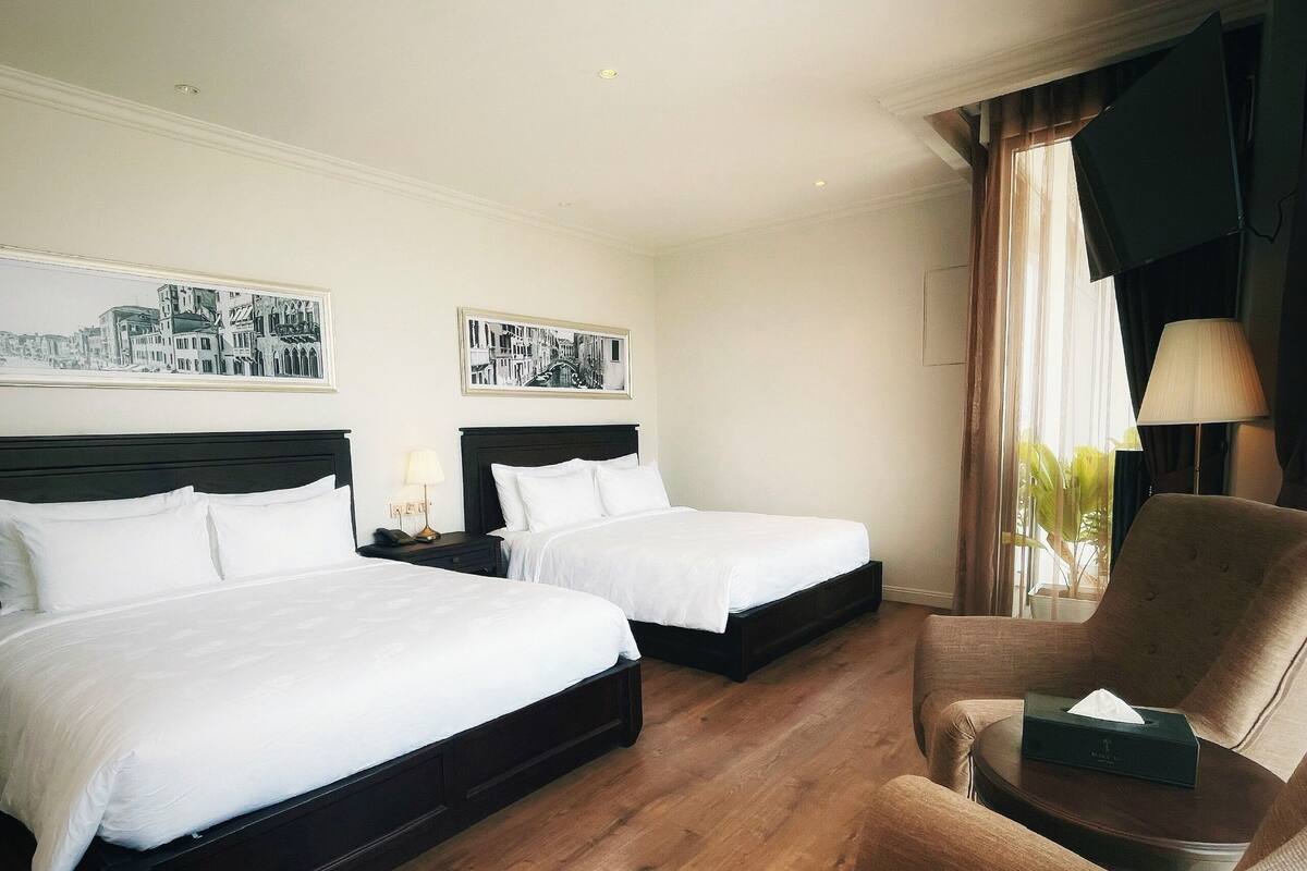 Familie vierpersoonskamer | Een laptopwerkplek, gratis wifi