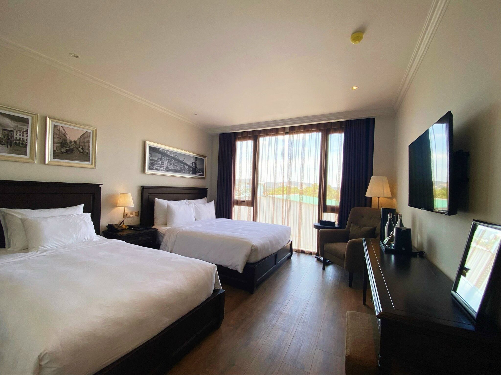 Deluxe-Dreibettzimmer, Stadtblick