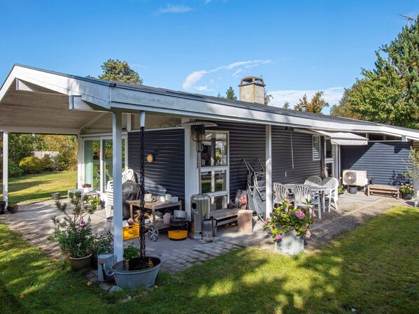 House | Dining