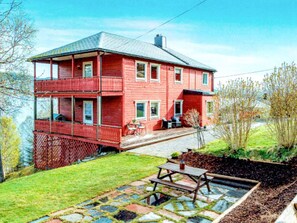 House | Exterior - 9 Person Holiday Home in Kortgarden (Molde)