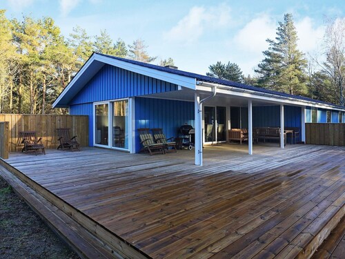 9 Person Holiday Home in Laeso