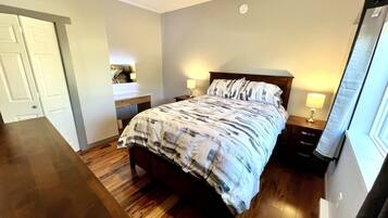 1 habitación, escritorio, tabla de planchar con plancha y wifi gratis
