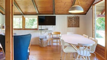 House | Dining