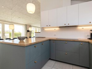 House | Private kitchen