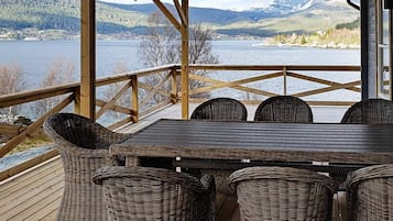 House | Dining