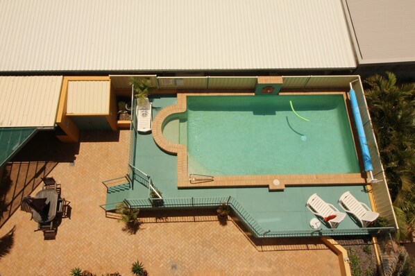 Beheizter Pool