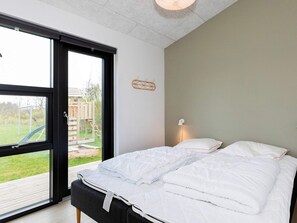 House | 15 bedrooms
