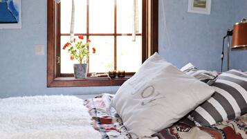 2 bedrooms