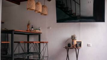 3 makuuhuonetta, Wi-Fi, vuodevaatteet