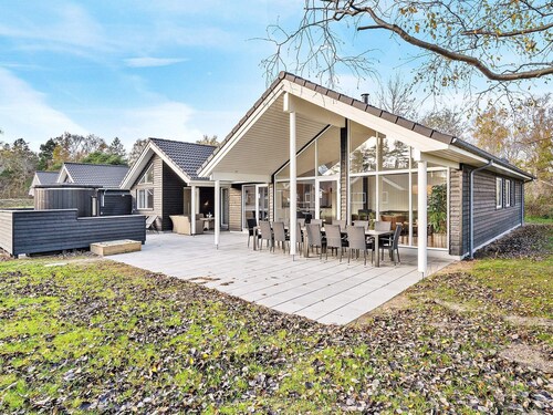 5 Star Holiday Home in Vaeggerlose