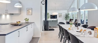 5 Star Holiday Home in Vaeggerlose