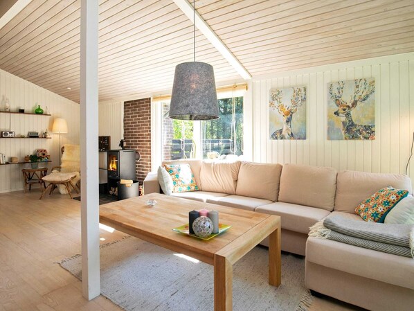 House | Interior - 4 Person Holiday Home in Saeby (Sæby)