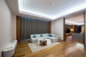 Suite presidencial, 1 cama de matrimonio grande | Sábanas de algodón egipcio y ropa de cama de alta calidad