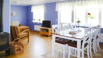 House | Dining
