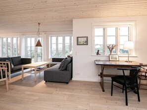 House | Living area | DVD player - 8 Person Holiday Home in Blavand (Blavand)