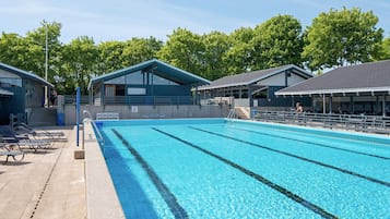 House | Pool | Outdoor pool