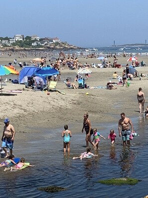 Sillas reclinables de playa, toallas de playa