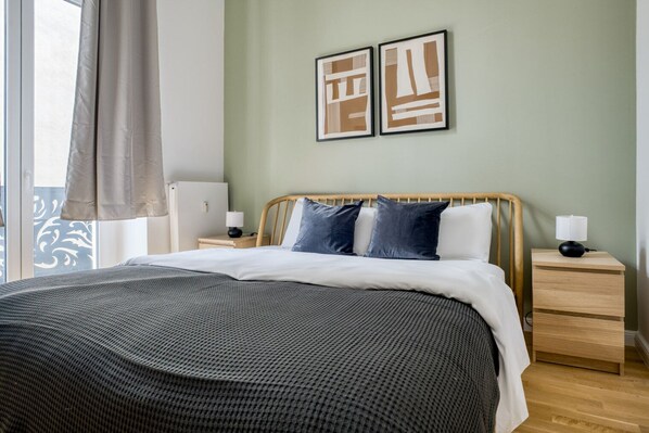 1 bedroom, iron/ironing board, WiFi, bed sheets
