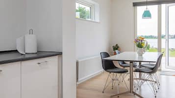 House | Dining