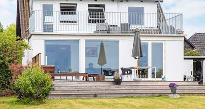 5 Star Holiday Home in Praesto